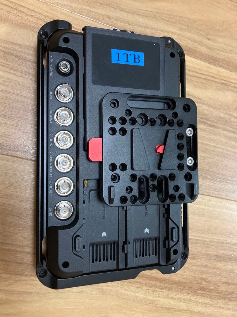 ATOMOS SHOGUN7 smallrigケージ+SSD3枚