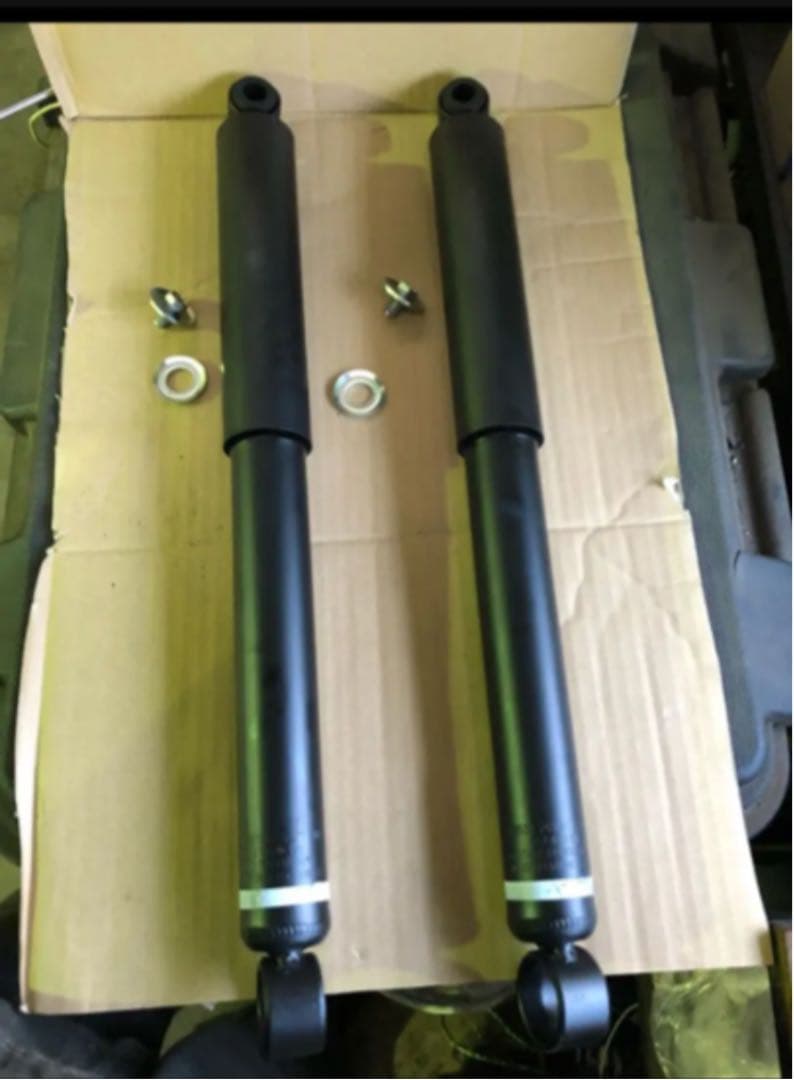 ハイエース 純正 アブソーバー 1台分