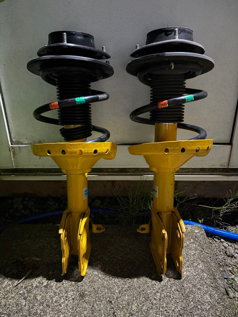 値引き交渉可 レヴォーグ 純正ショック ビルシュタイン