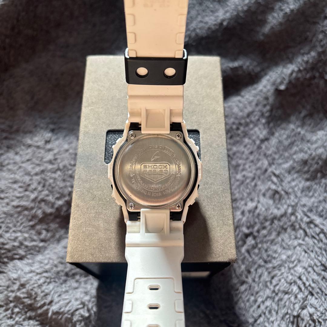 CASIO G-SHOCK GWX-5600C-7JF ホワイト ブルー カラー