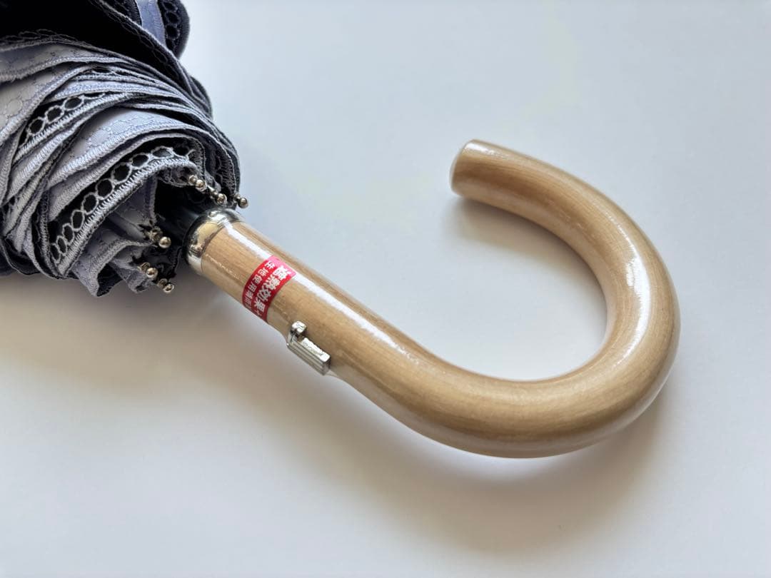 【新品】ランバンコレクション　日傘　楽折　刺繍　フリル　折りたたみ　晴雨兼用