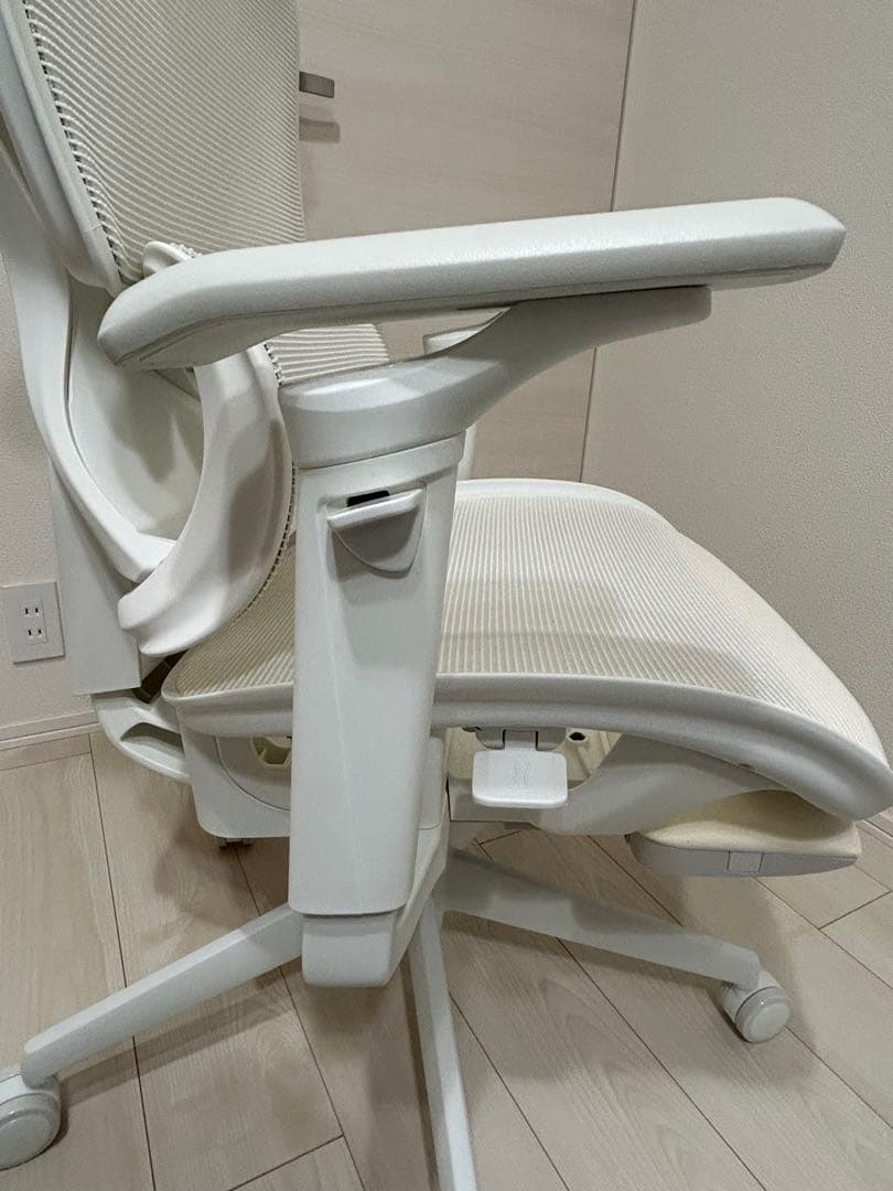 【1月25日まで 1万円値下げ中】Cofo Chair Pro2 ホワイト