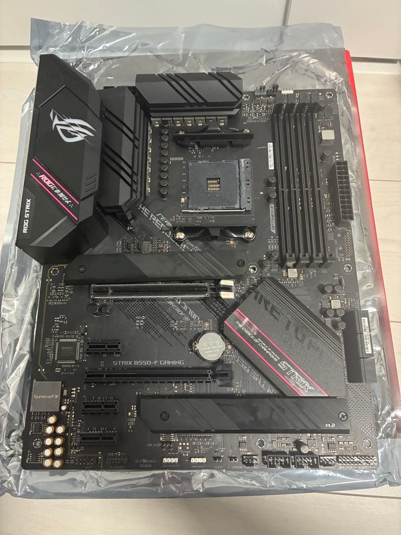 ROG STRIX B550-F GAMING マザーボード　中古