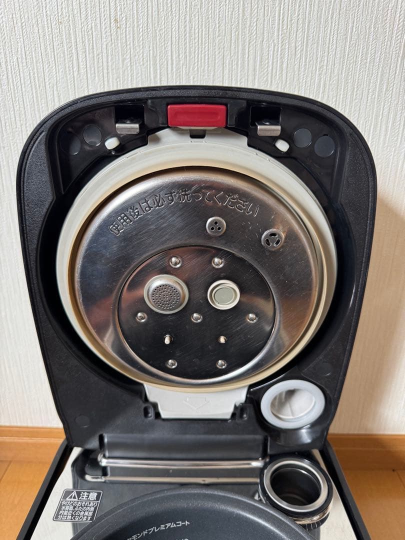 パナソニック　Wおどり炊き SR-VSX108