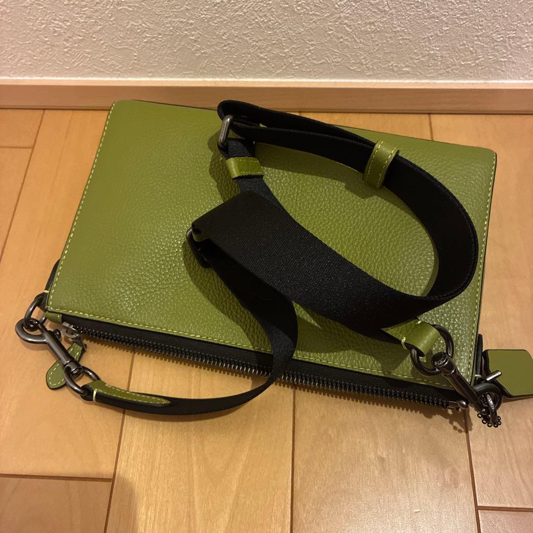 COACH グリーン レザー ショルダーバッグ