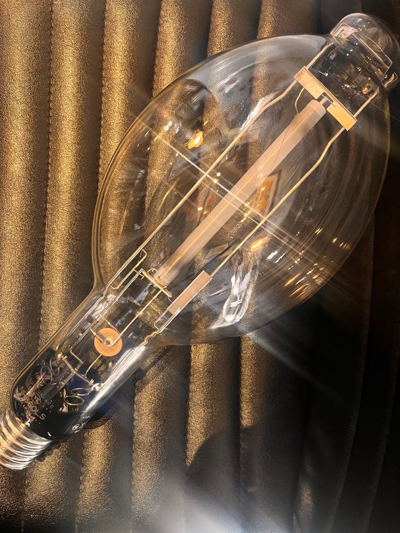 ☆77☆ 【中古】早い者勝ち‼️SALE‼️岩崎ナトリウムランプ 660LS