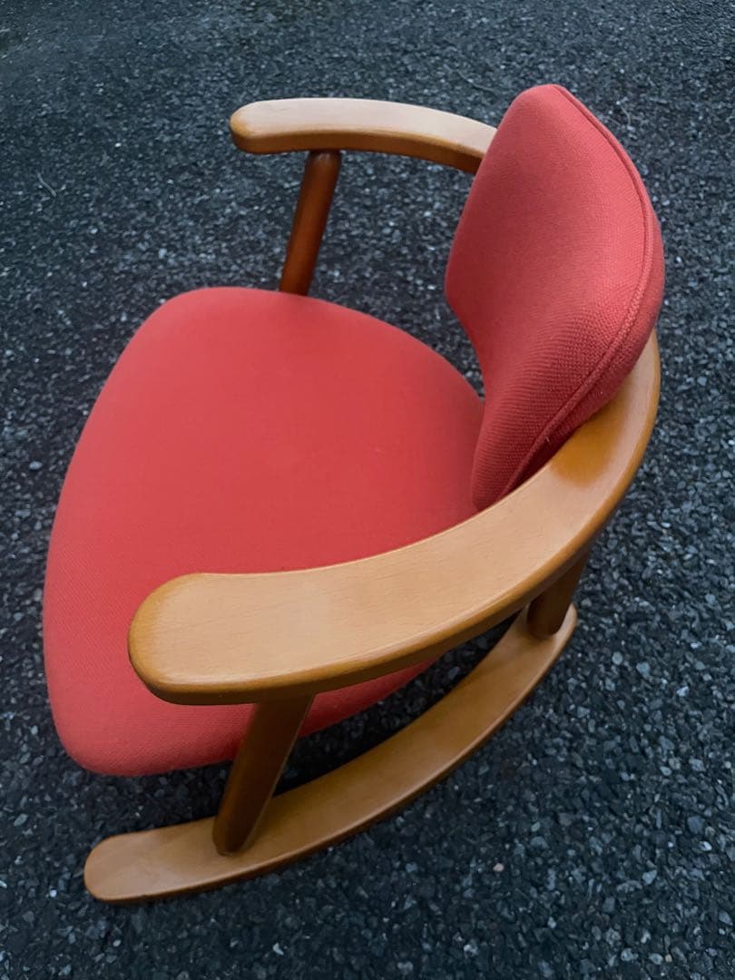 【無限工房 】かに座椅子 ローチェア 腰痛対策 座椅子 肘掛け 和室 メッシュ