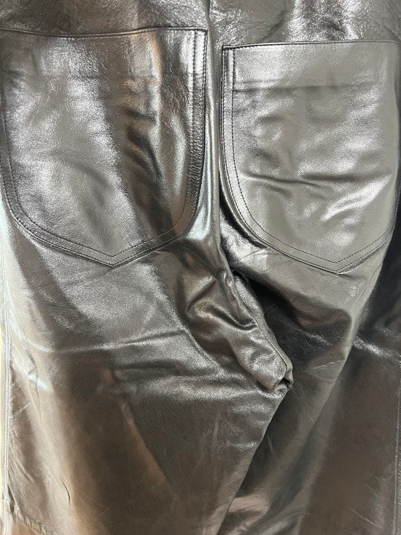 EMPORIO ARMANI 黒 レザー スラックス 46