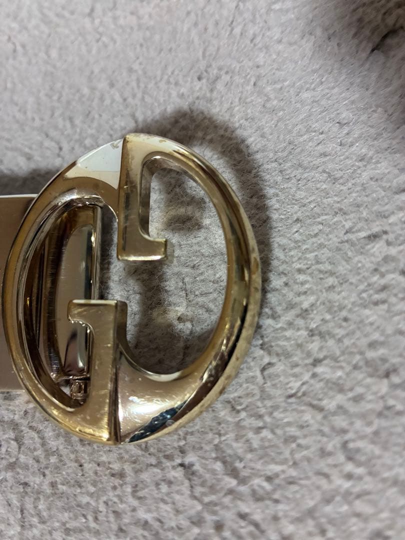 GUCCI リバーシブル レザーベルト 黒 水色