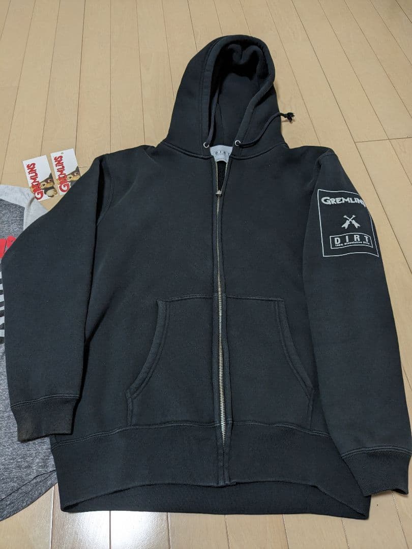 DIRT 100％ natural dirty グレムリン パーカー