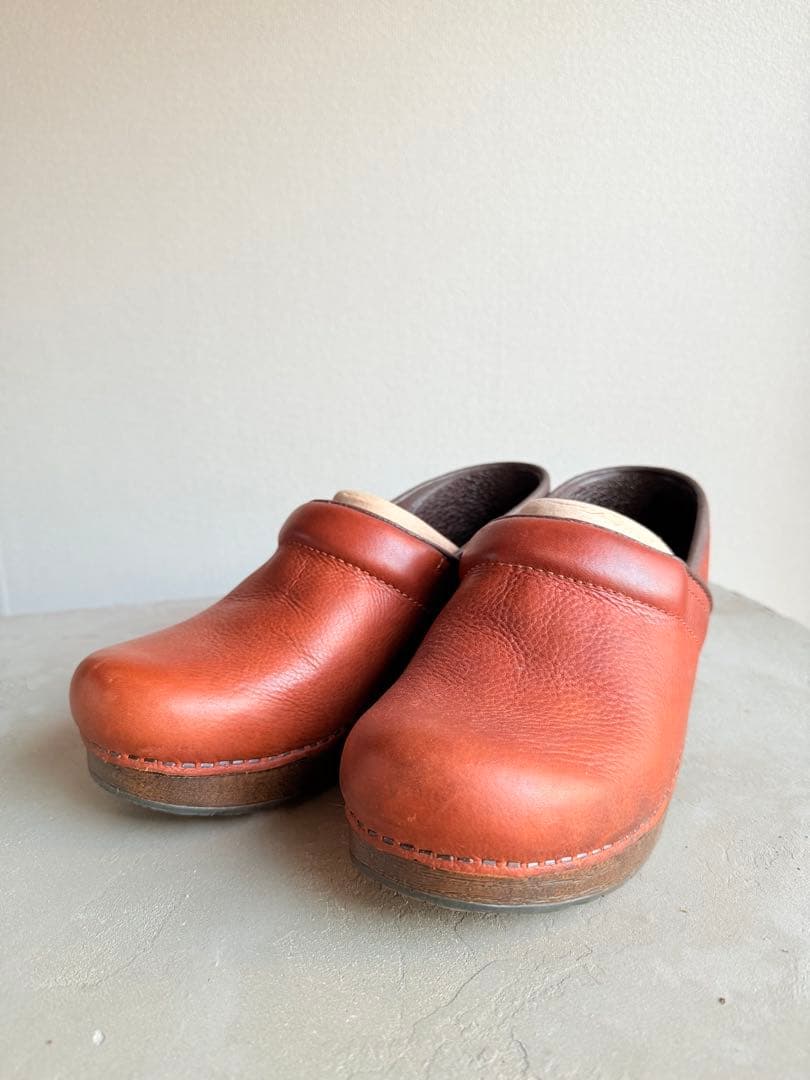 極美品　Dansko プロフェッショナル　タン　38 デッドストック品