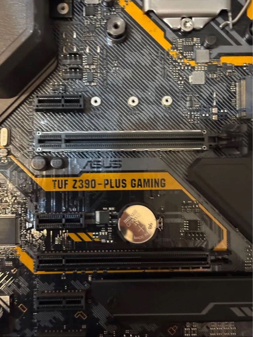 美品　ASUS TUF Z390 PLUS GAMING マザーボード　動作確認