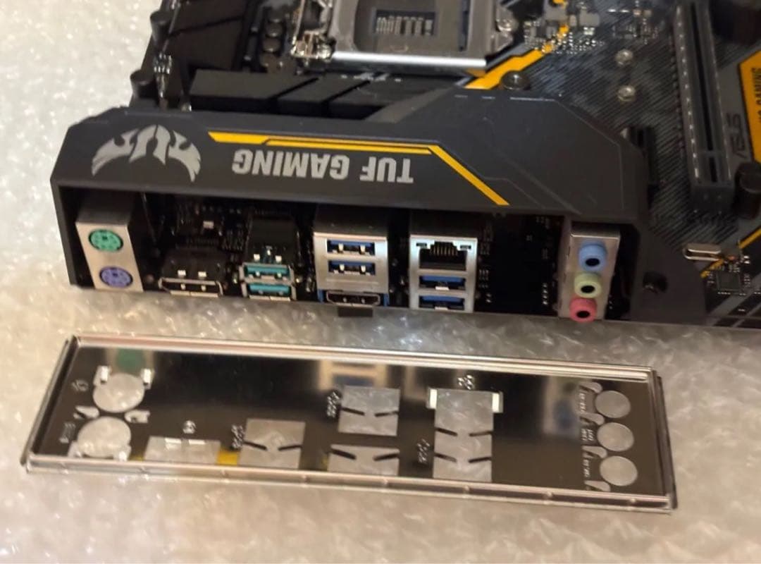 美品　ASUS TUF Z390 PLUS GAMING マザーボード　動作確認