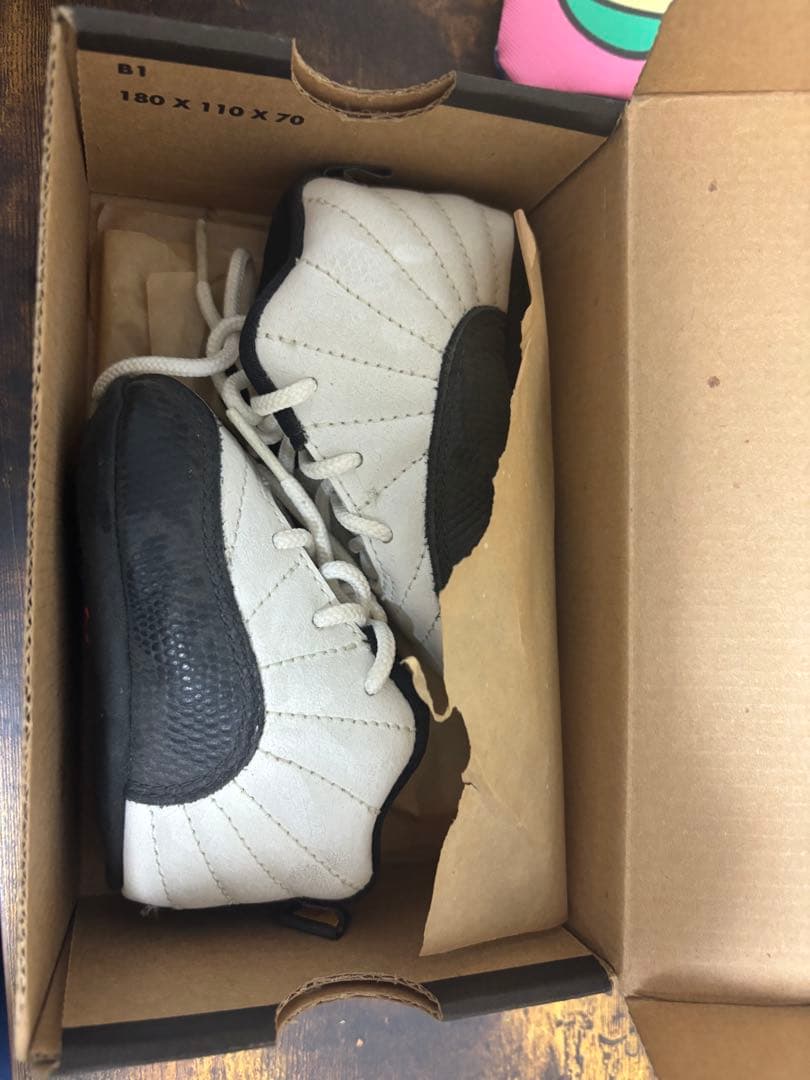 スニーカー Nike Air Jordan XII