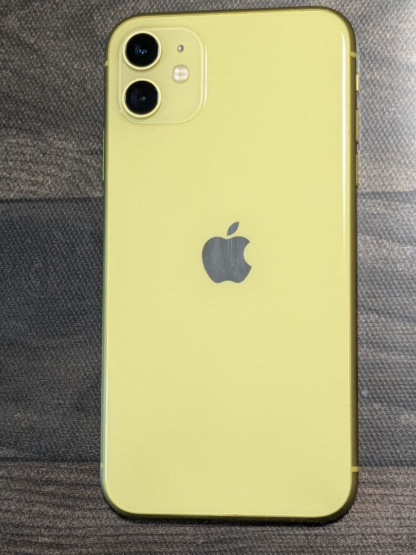 iPhone11 イエロー 128G 中古 本体　画面難あり