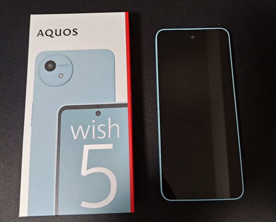【美品】AQUOS wish5 64GB docomo版（SIMフリー）