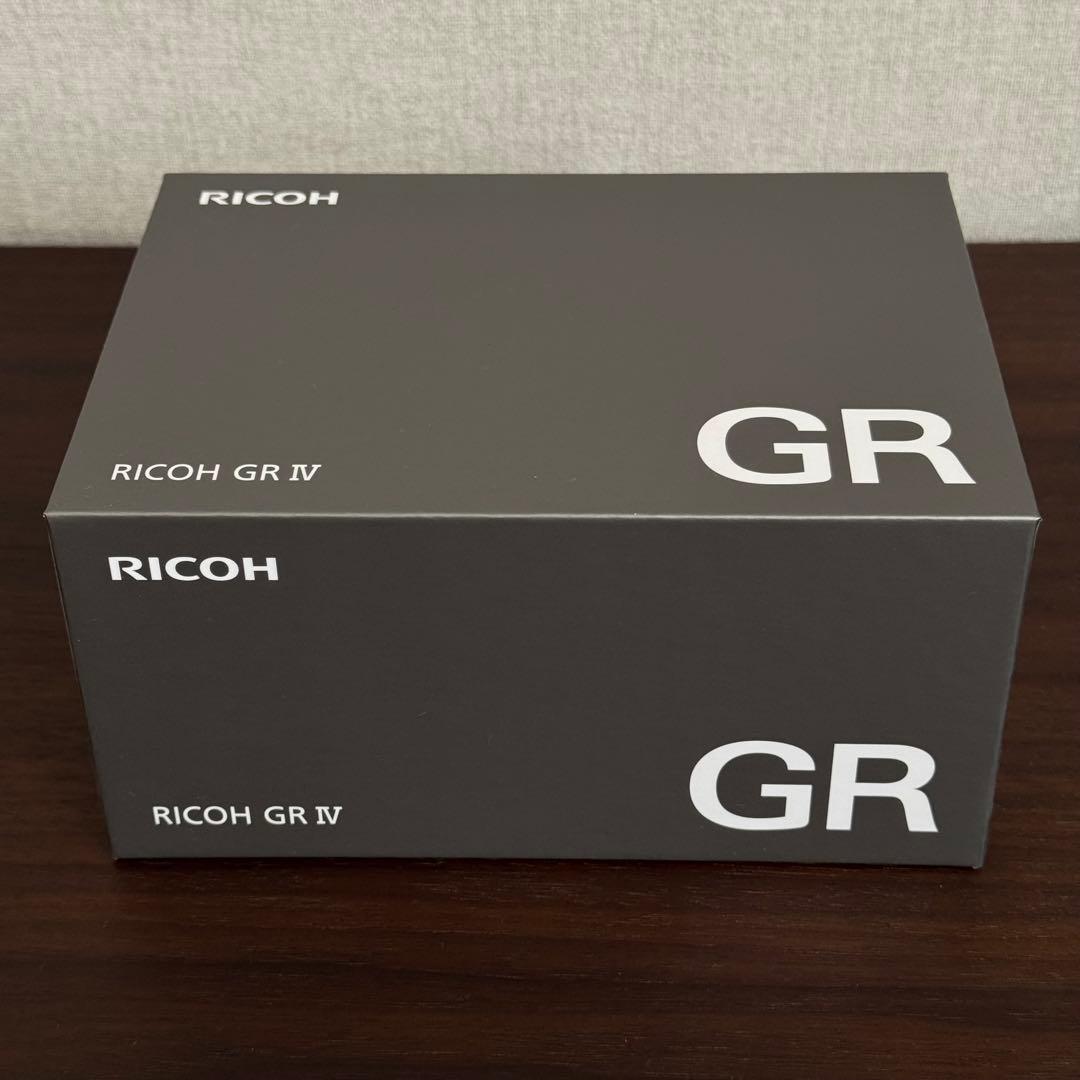 【新品26.01.25購入】 リコー RICOH GR Ⅳ保証書付き