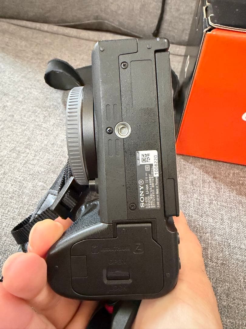 【最終値下げ！】SONY a6700 ILCE-6700