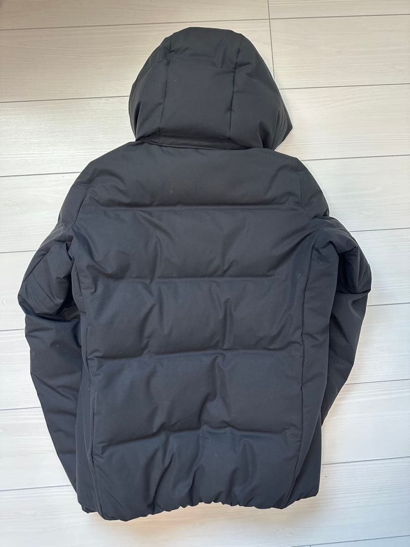 【極美品】DESCENTE 水沢ダウン　アンカー　S ブラック