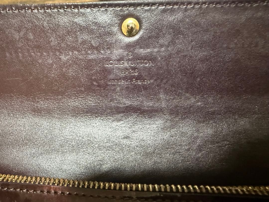 LouisVuittonルイヴィトンモノグラムヴェルニ ポルトフォイユサラ長財布