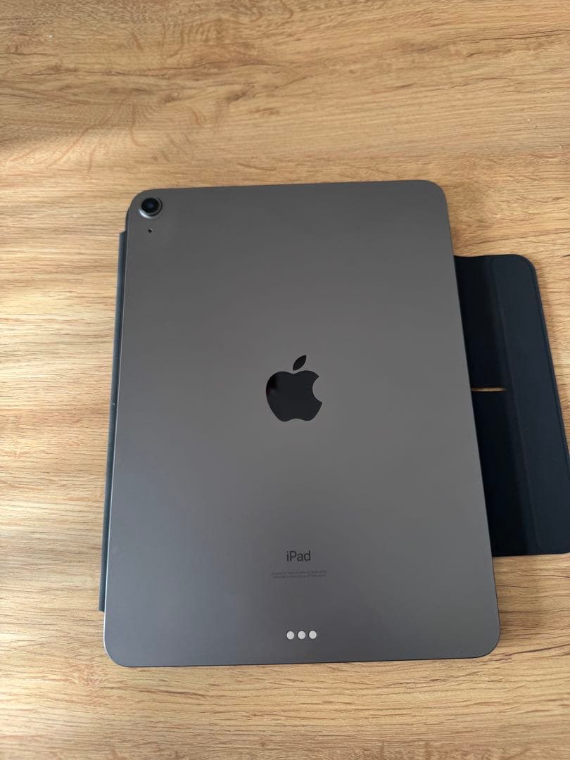 10.9インチ　iPad Air (第4世代) 64GB スペースグレイ