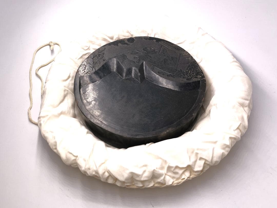 【 黒色澄泥硯 】　本阿弥光悦 作/土佐光起 下絵　伝世品　　O1205E