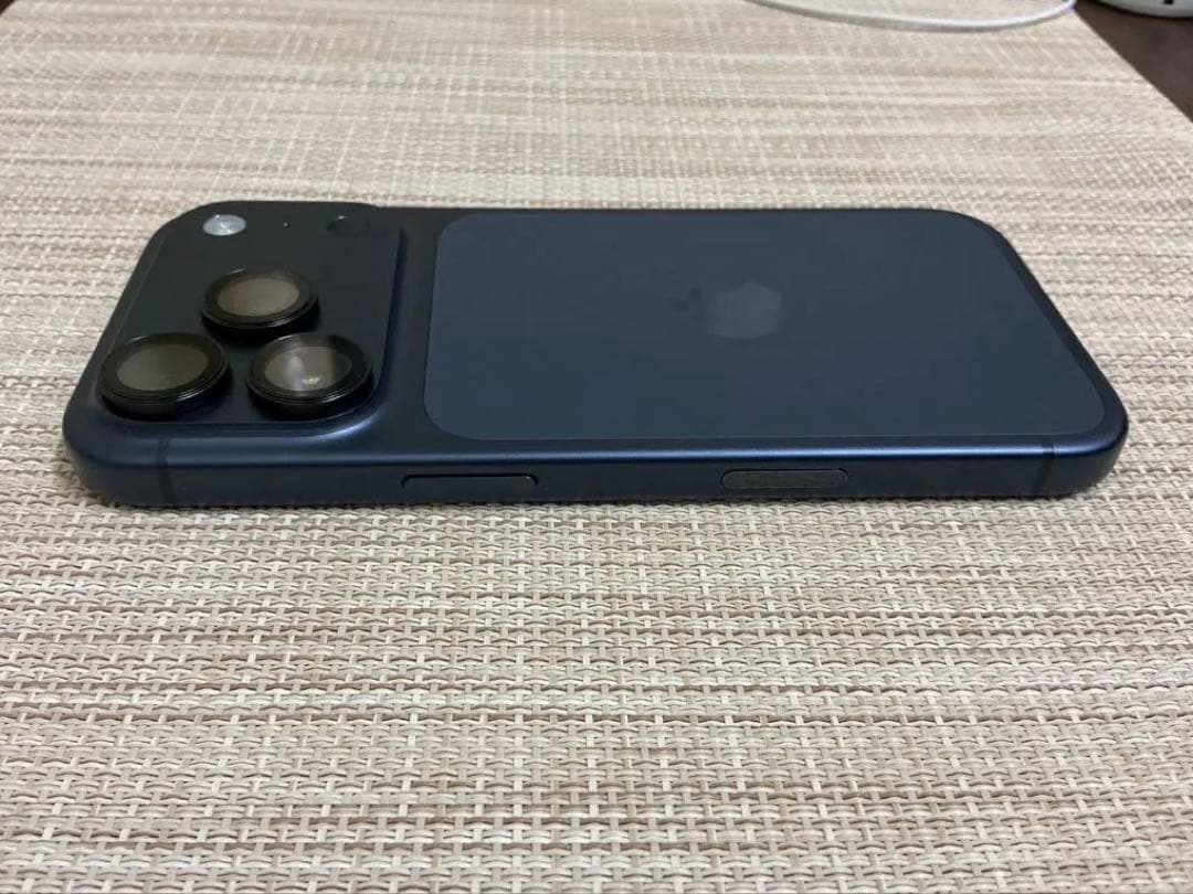 【美品】iPhone 17Pro 256G本体 バッテリー容量100% 箱付き