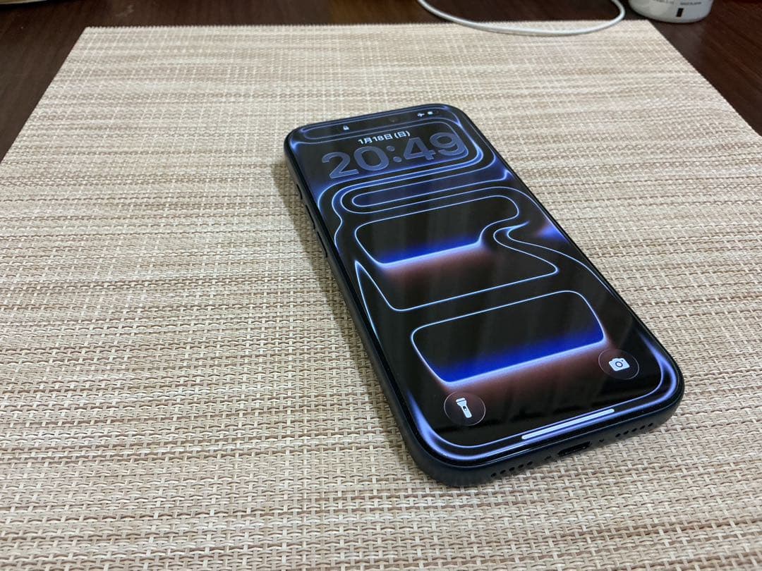 【美品】iPhone 17Pro 256G本体 バッテリー容量100% 箱付き