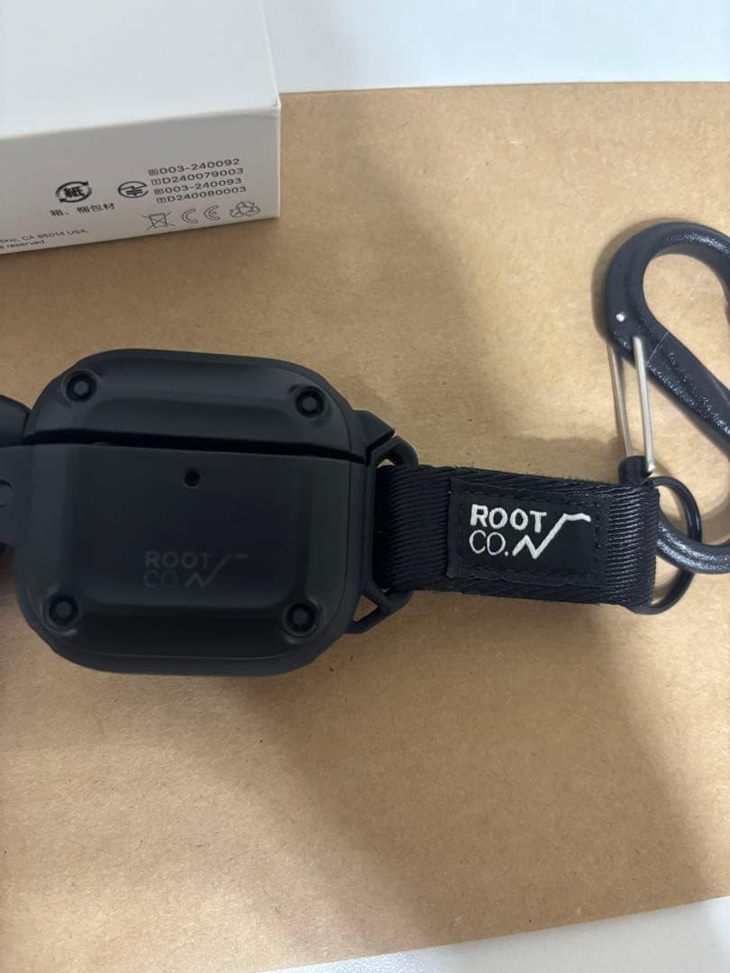 【AirPods4】アクティブノイズキャンセリング ROOT CO.ケース付き