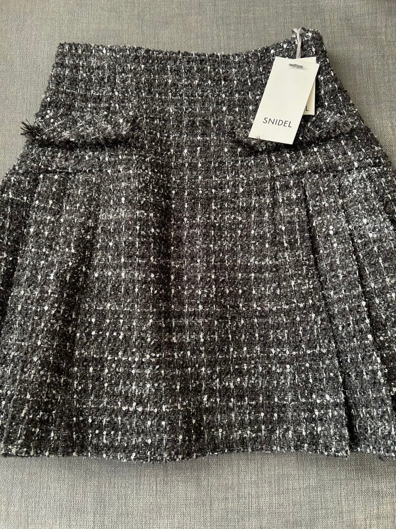 【新品タグ付】SNIDEL サイドプリーツツイードミニスカート