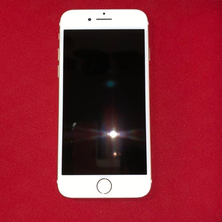 iPhone7 128GB GOLD 本体 SIMフリー 新品正規イアホン付き