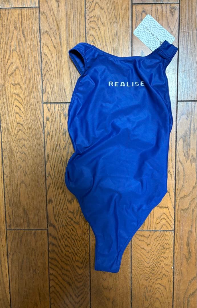 新品　REALISE　リアライズ　競泳水着　Lサイズ　Tバック　ネイビー