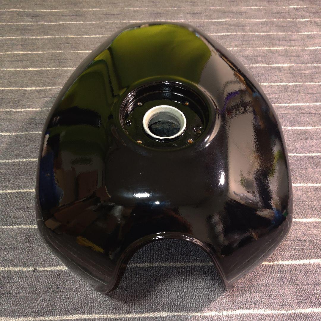 SUZUKI　GSX400 インパルス　GK79A 前期　タンク　外装　送料込み