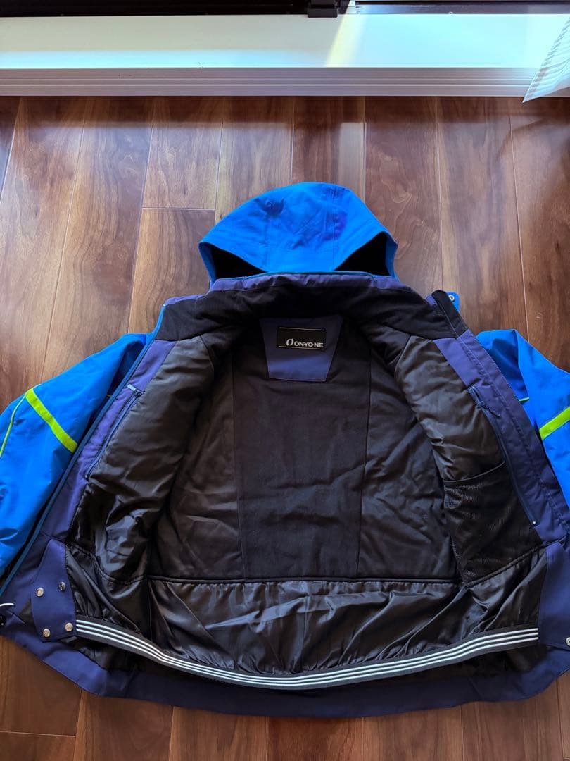 ONYONE オンヨネ　スキーウェア　S ターコイズ　ブルー　セット