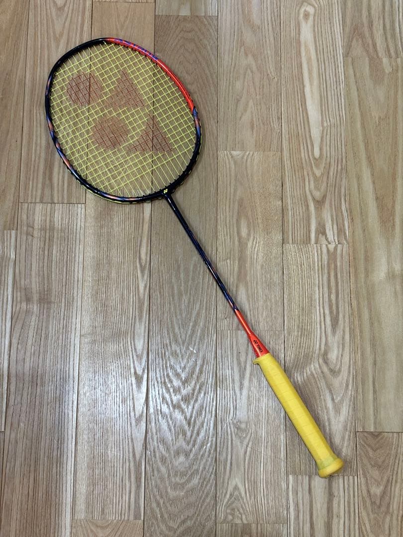 YONEX アストロクス77pro 4UG6