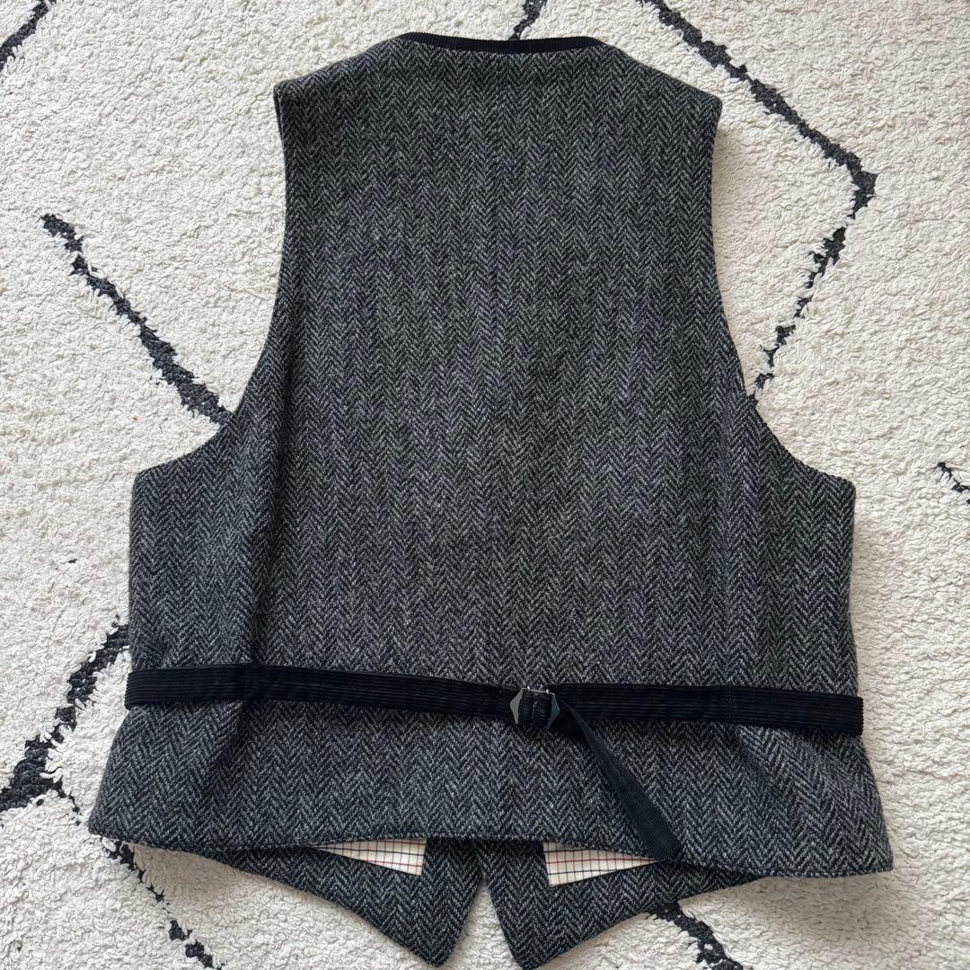 ビームスプラス　ハリスツイード　ベスト　ジレ　ヘリンボーン　ツイード　グレー
