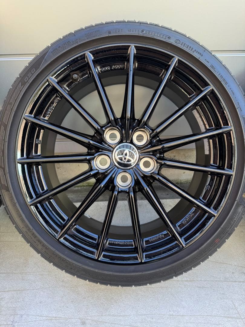 GRヤリス RZ 純正ホイールタイヤセット 18インチ エンケイ製