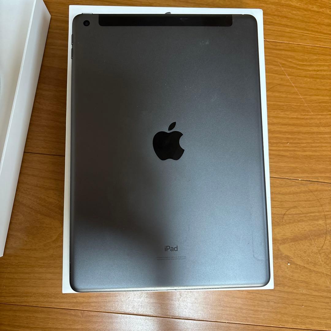 箱付　極美品 iPad 第７世代 32GB グレー Apple Pencil