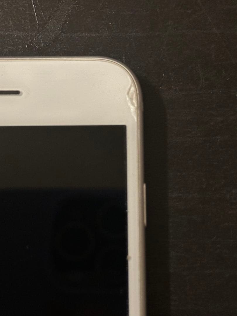 iPhone 8 ホワイト 本体