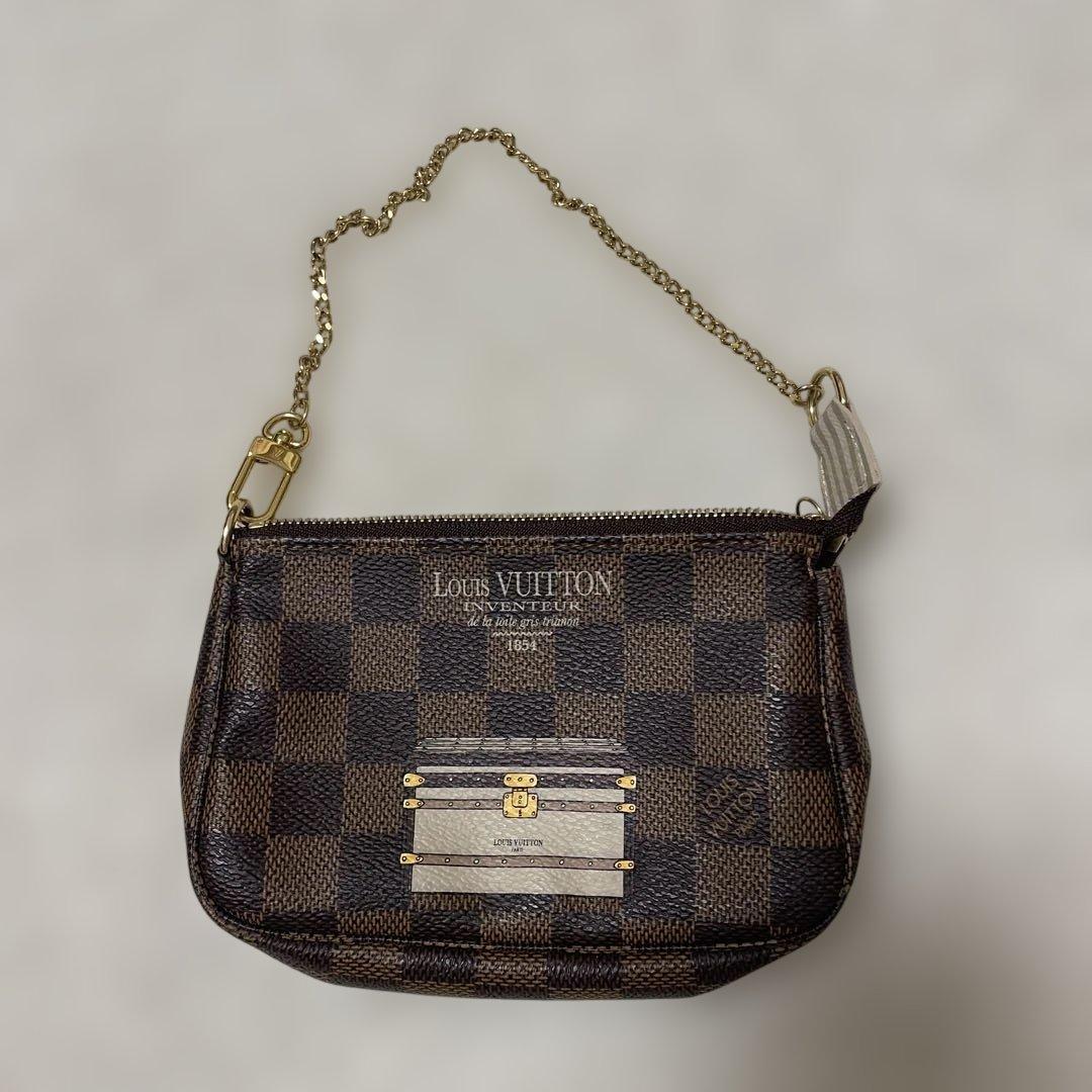 ルイヴィトン　ミニ・ポシェット・アクセソワールモノグラム