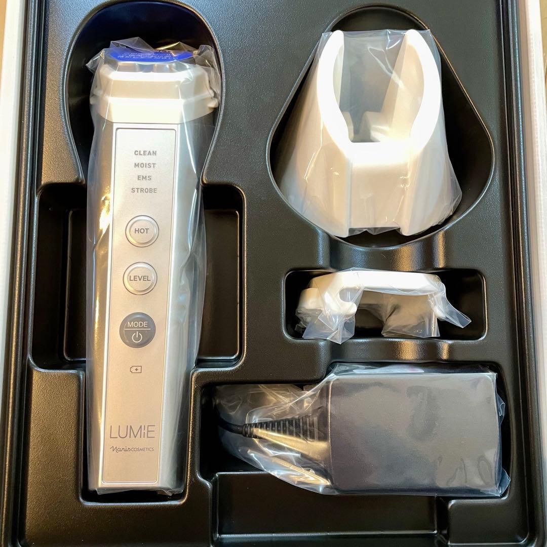 ナリス　ルミエ　美顔器