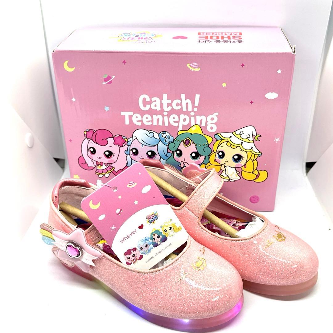 【新品未使用】韓国限定　ティニピン　公式品　光るシューズ　17cm ハチュピン