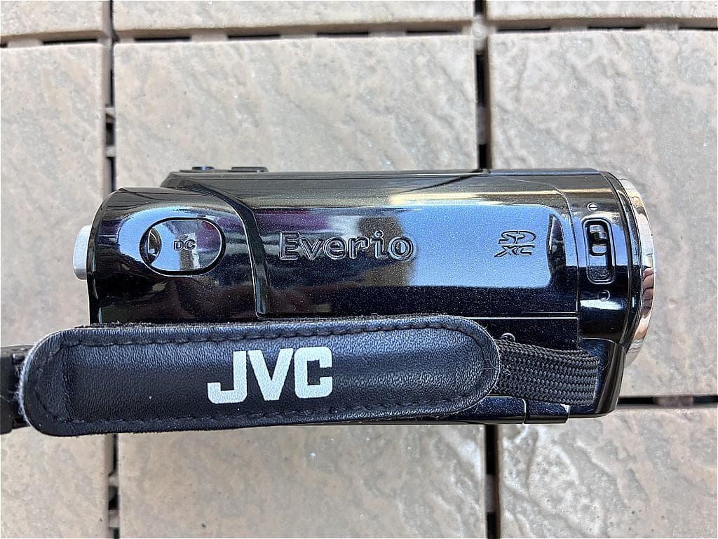 JVC Everio HDビデオカメラ 40倍ズーム エブリオ ビクター