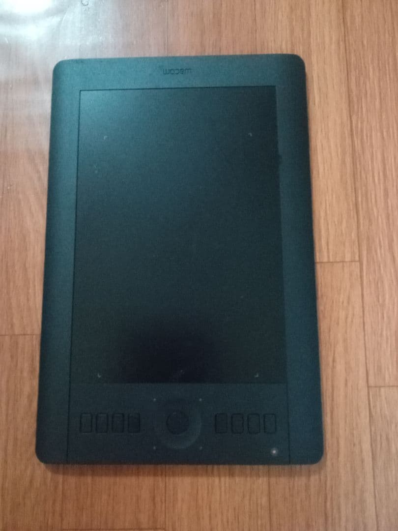 Wacom Intuos Pro Medium (PTH-651) タブレット