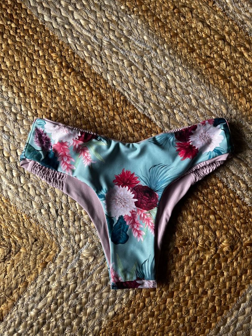 ALEXIA STAM アリシアスタン ビキニ 上下SET