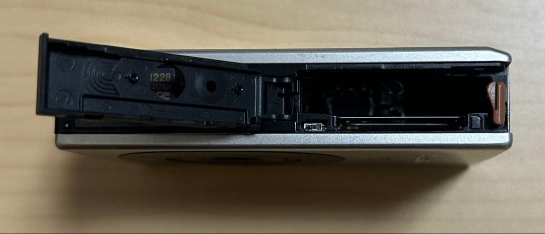 【付属品多数、簡易動作確認済】キヤノン IXY DIGITAL 10