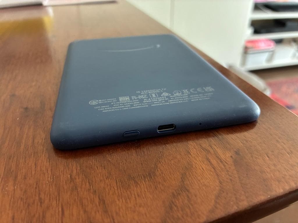 Kindle (第11世代) 16GB 広告あり