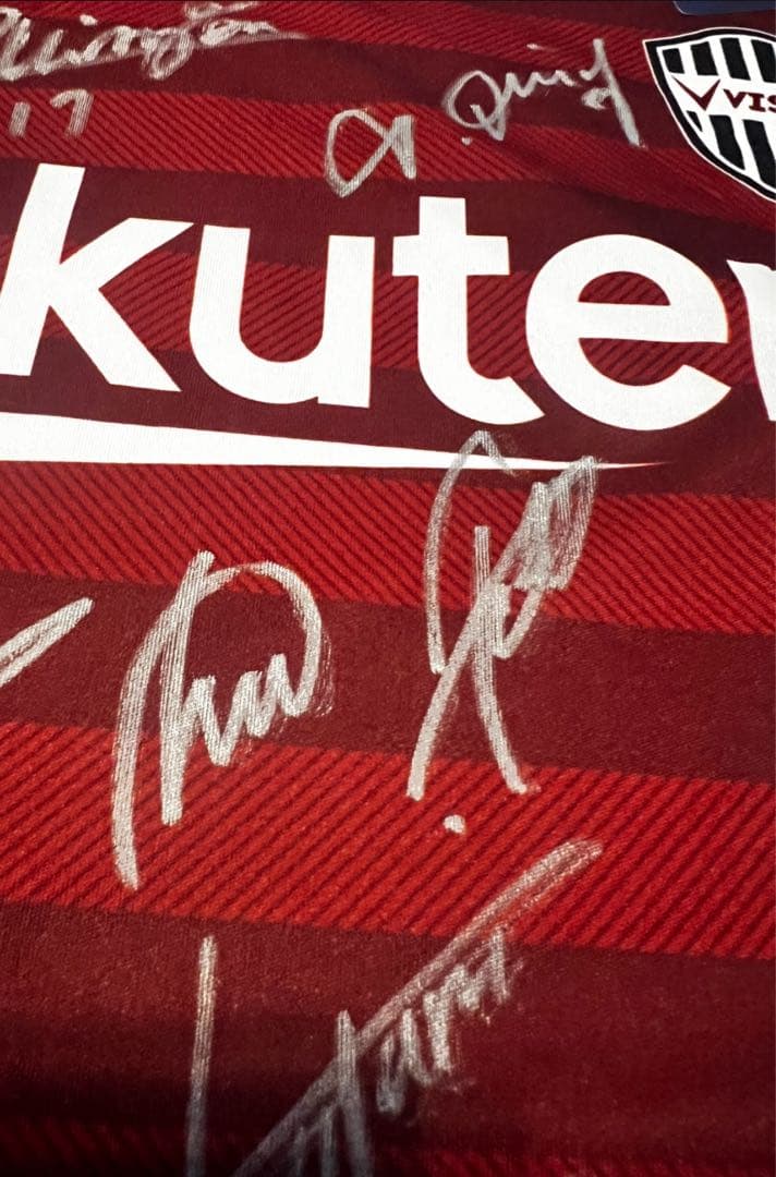 ヴィッセル神戸　2019年　直筆サインユニフォーム　新品未使用　タグ付