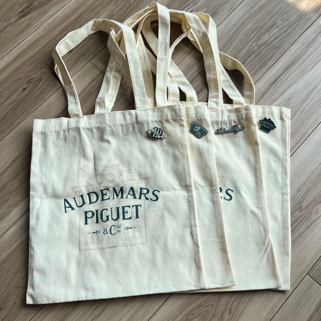 オーディマピゲ150周年イベント限定　エコバッグ　ピンバッチ4種類