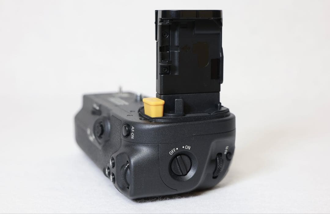 美品❗️Canon EOS R5 本体　アクセサリー付属レリーズ回数3000以下❗️